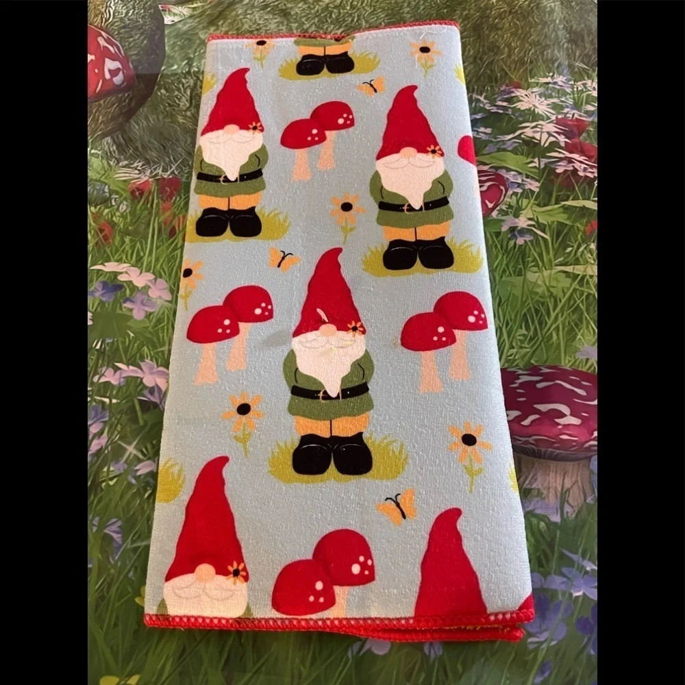 Gnome Sweet Gnome Reversible Dish Drying Pad, NWT, For Bundle Purchases Only